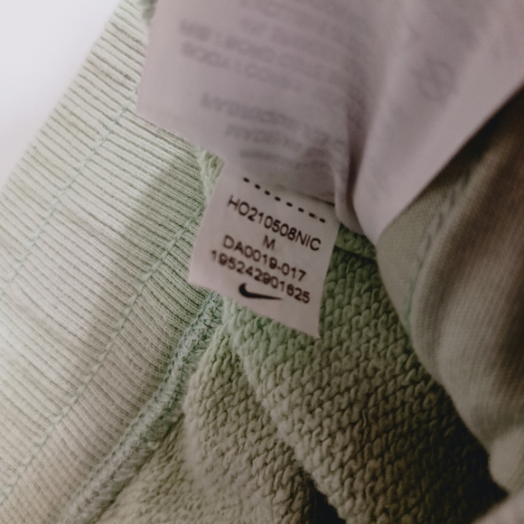 Nike Fleece Joggers Mens Green Medium Pockets Embroidered Logo Drawstring - Picture 10 of 12